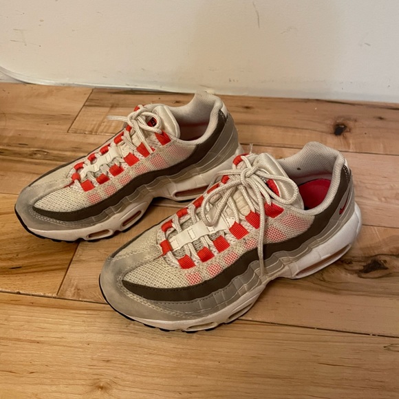 Nike Air Max 95 Sail Ember Glow - Picture 3 of 4